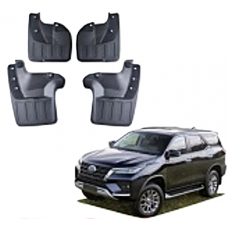 Бризковики Toyota Fortuner 2016+ (AN160)
